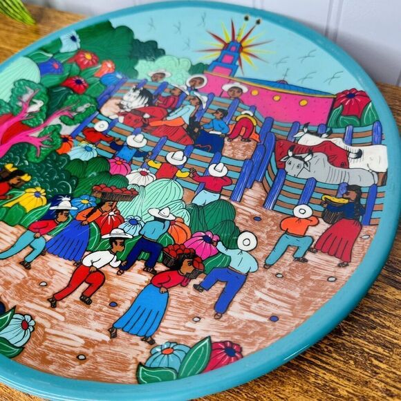 VINTAGE MEXICAN FOLK ART Vibrant Hand Painted Isidoro Decorative Wall Plate 10” - Picture 3 of 7